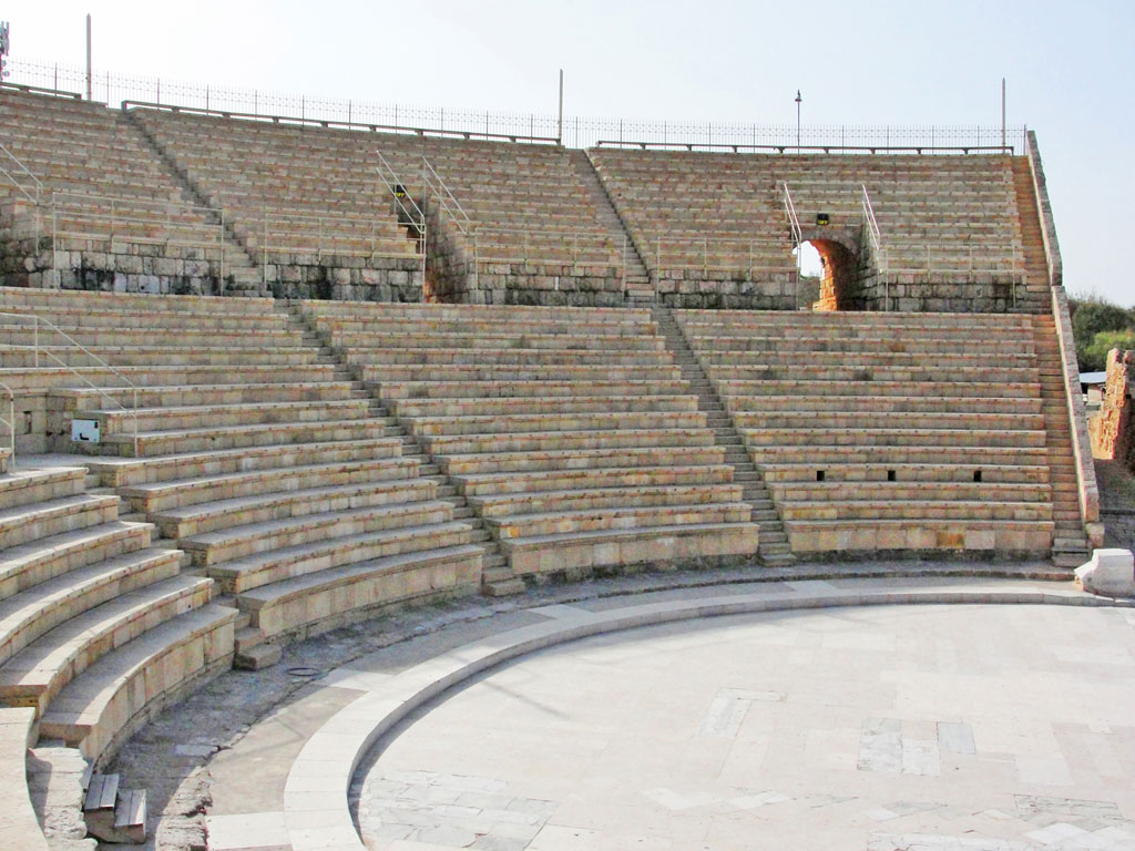 Israel - Cesarea Marítima - Teatro romano
