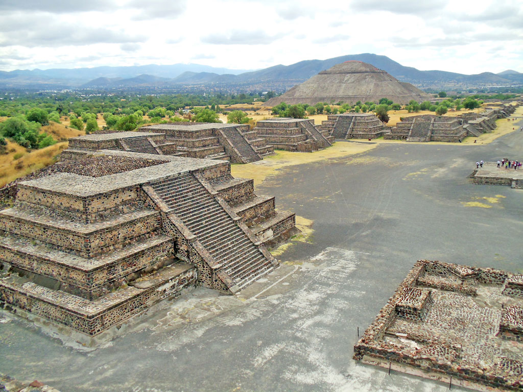 México - Teotihuacan - Local das pirâmides do Sol e da Lua