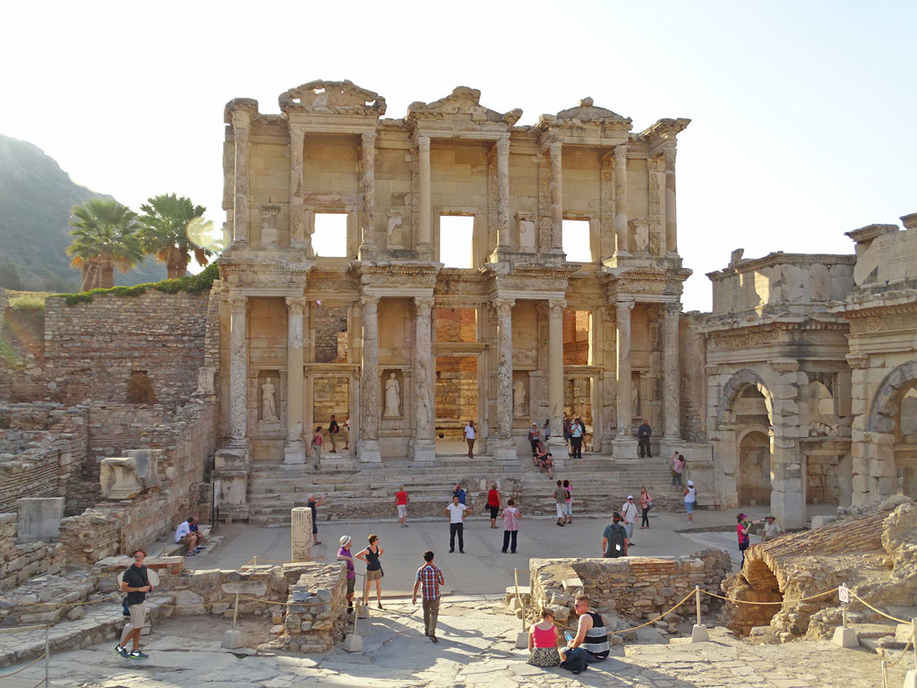 Turquia - Kusadasi e Éfeso - Biblioteca de Celso