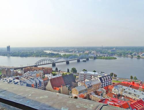 Experiência: Letônia – Riga – Subida na torre da igreja de São Pedro!