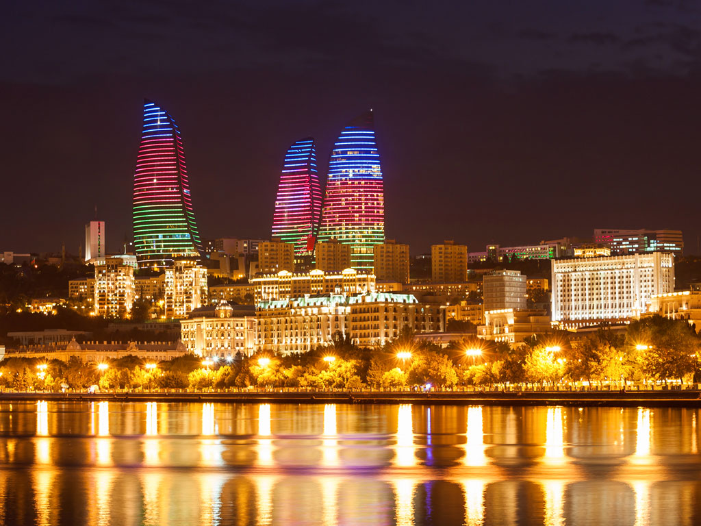 Azerbaijão - Baku - Torres Flame