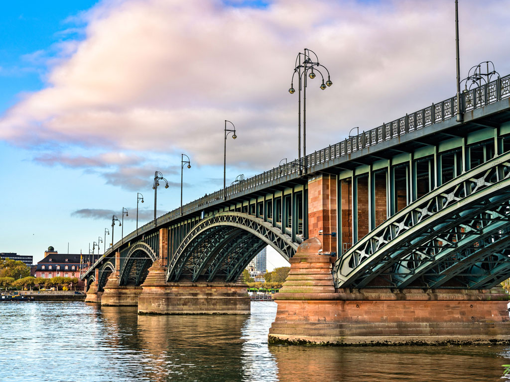 Alemanha - Wiesbaden - Ponte Theodor Heuss