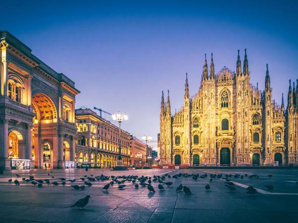 Itália - Milão - Praça Duomo