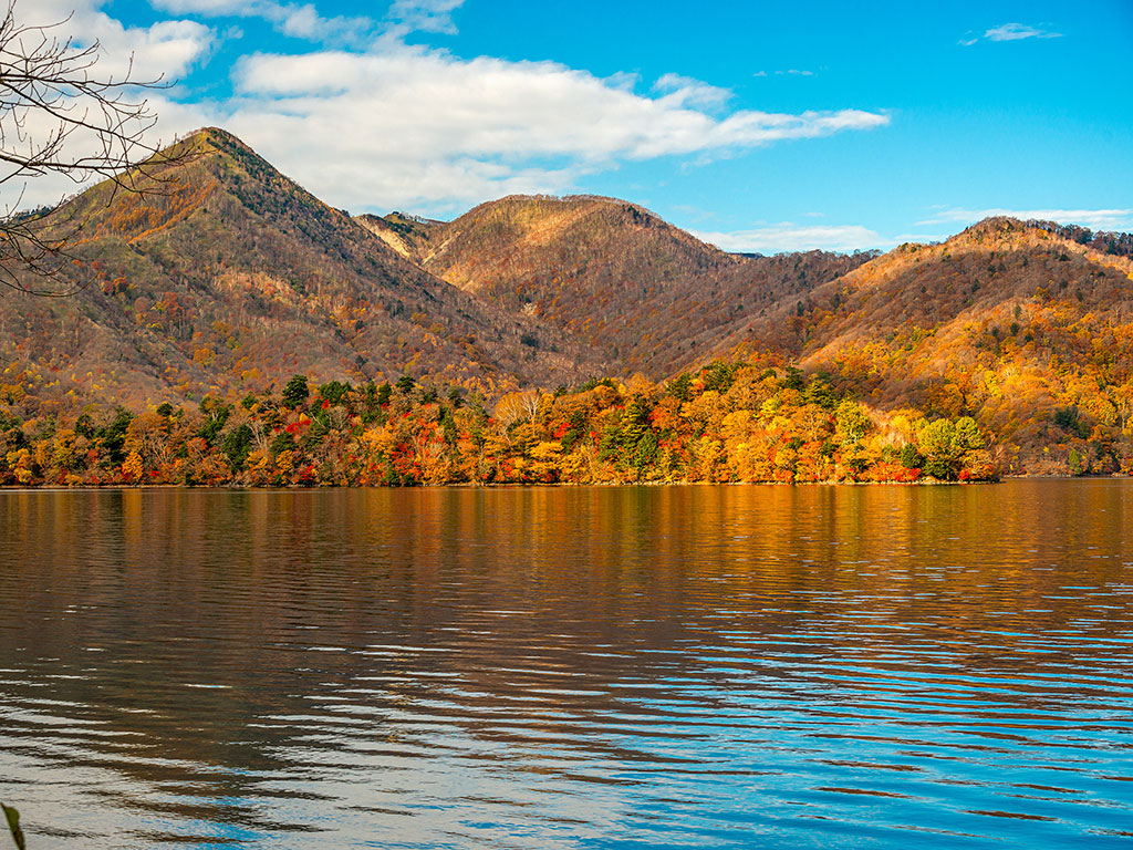 Japao_Lago-Chuzenji_001a_lake-chuzenji-nikko-japan-2026-01-09-06-24-31-utc_1024px